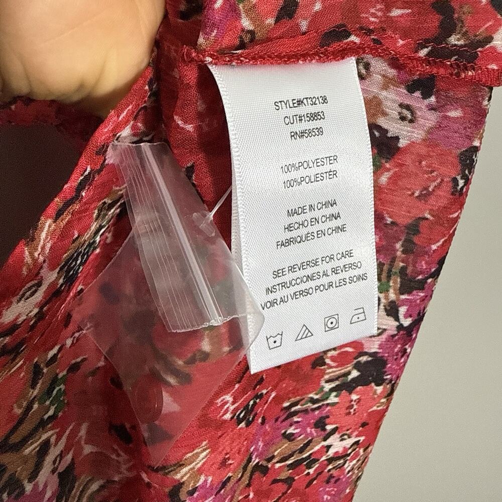 KUT From The Kloth Red Floral Sheer Button Down Blouse M Roll Tab Sleeves NEW - Picture 5 of 5